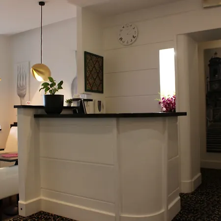 לינה וארוחת בוקר Relais La Maison De Luxe 4*