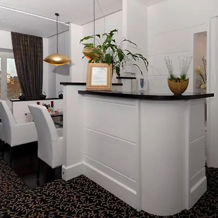 Relais La Maison De Luxe Рим