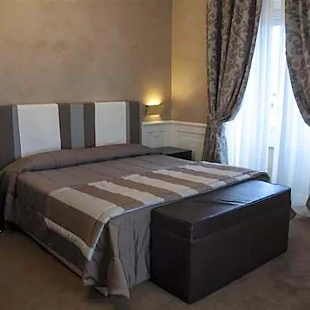 Relais La Maison De Luxe 4* Rom