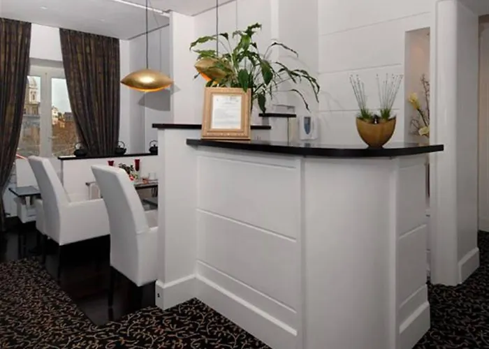 Relais La Maison De Luxe Рим