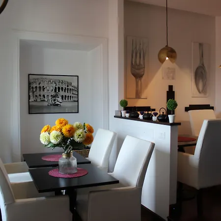 Relais La Maison De Luxe Bed & Breakfast