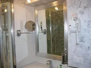 Bed & Breakfast Relais La Maison De Luxe 2*