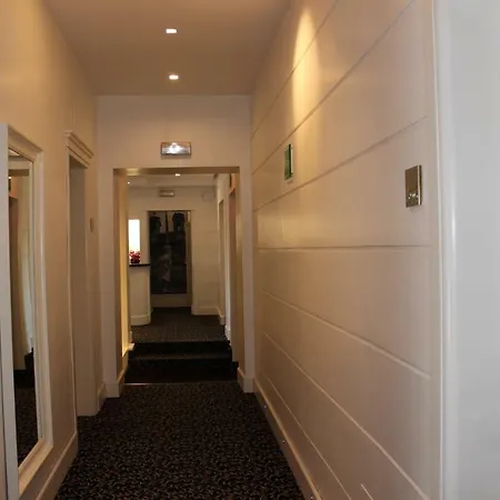 Relais La Maison De Luxe 2*