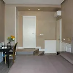 Relais La Maison De Luxe Bed and Breakfast
